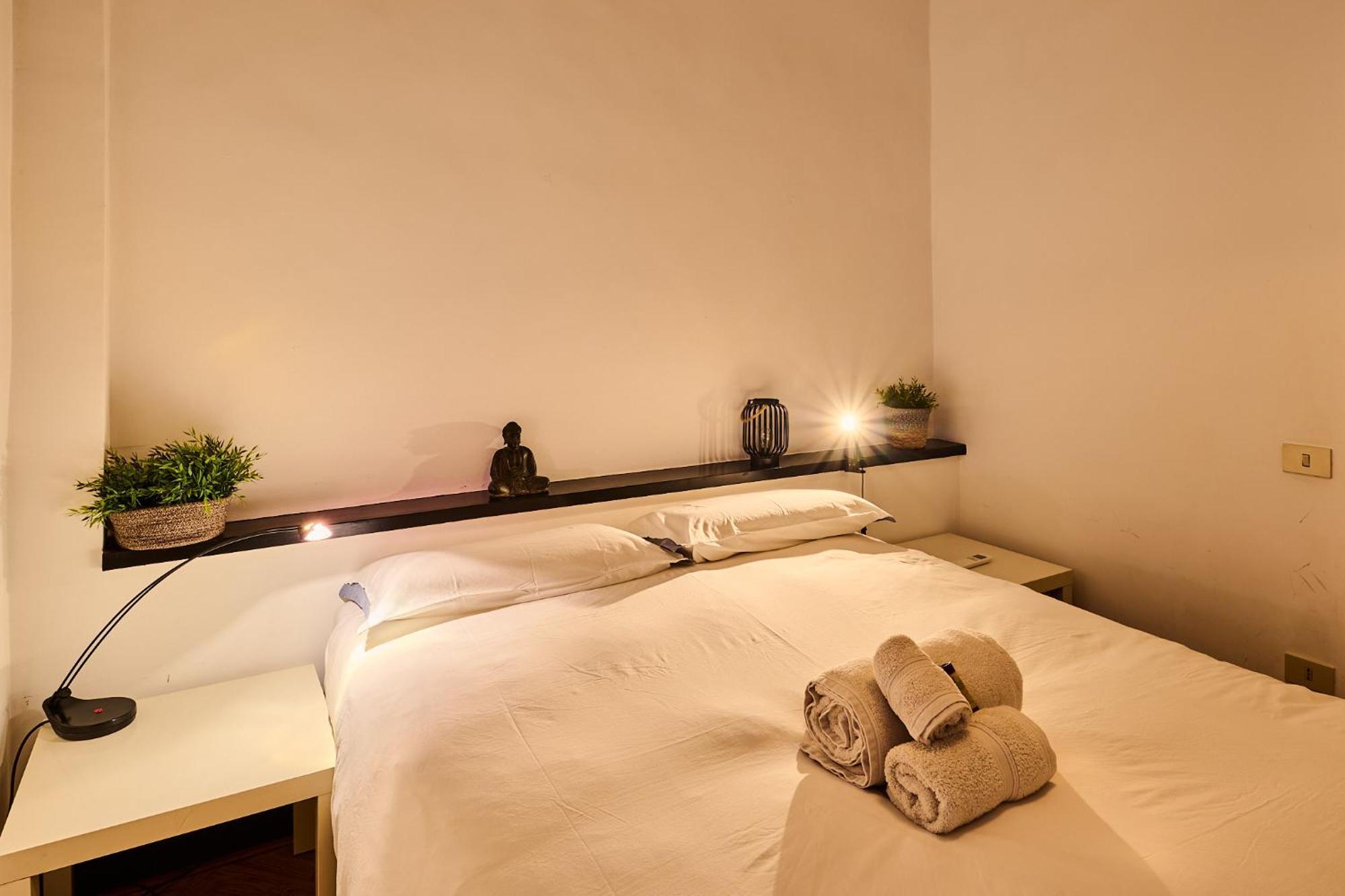 Vittorio Apartment Рим Екстериор снимка