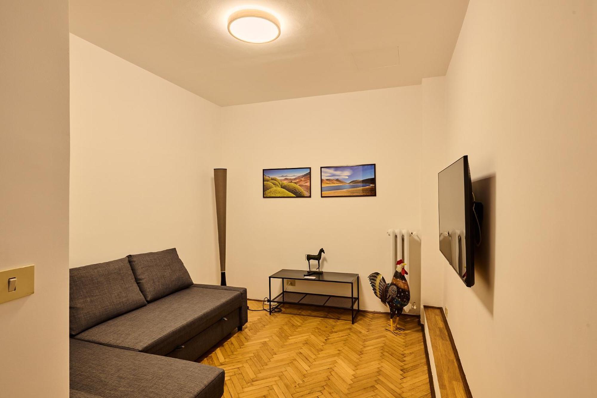 Vittorio Apartment Рим Екстериор снимка