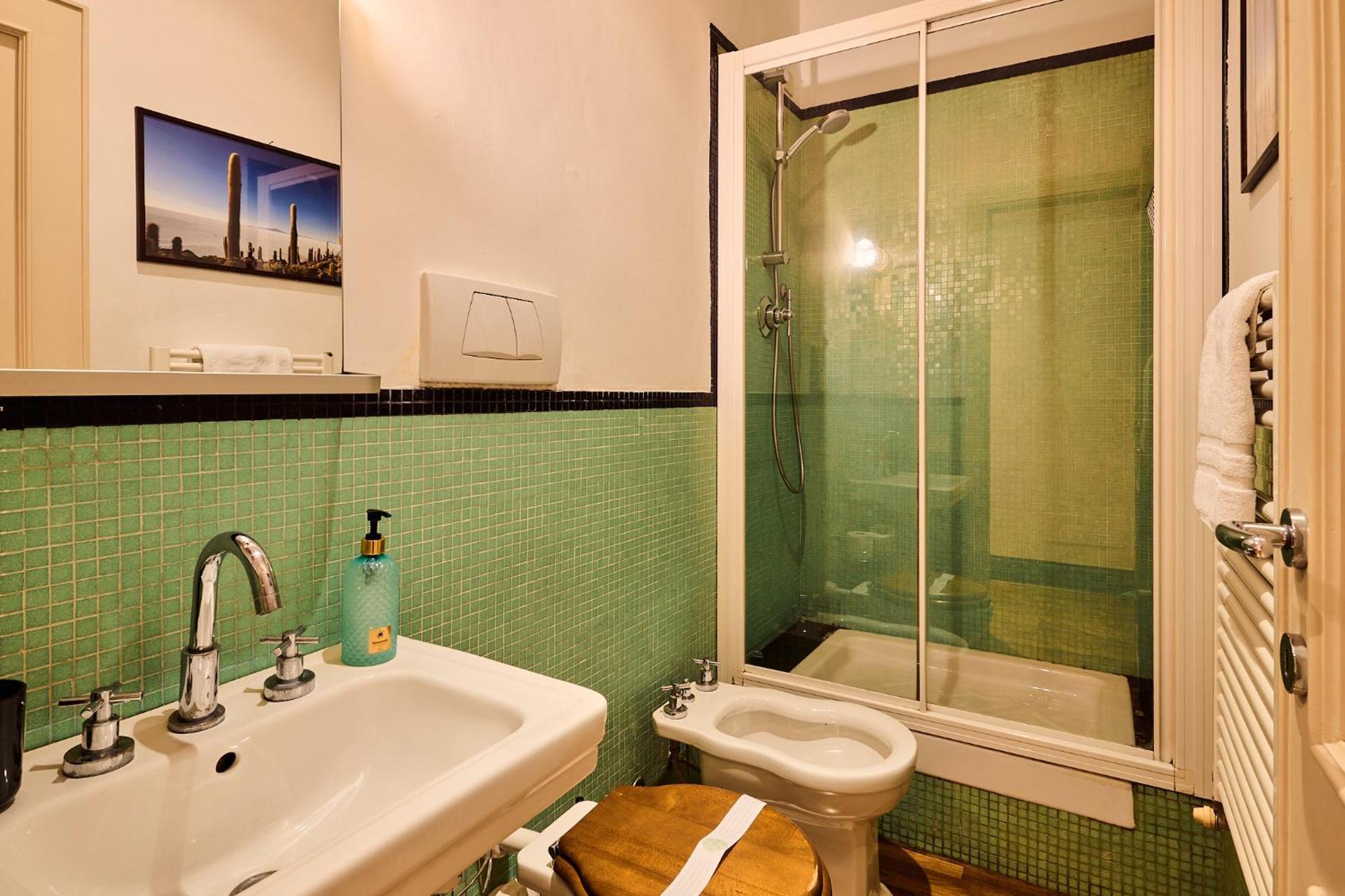 Vittorio Apartment Рим Екстериор снимка